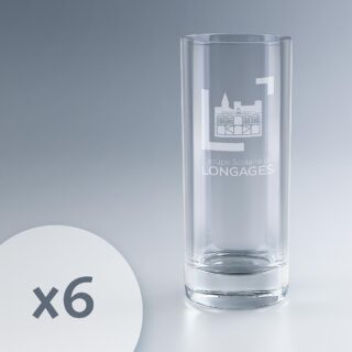 Verre à jus gravé avec un logo personnalisé.